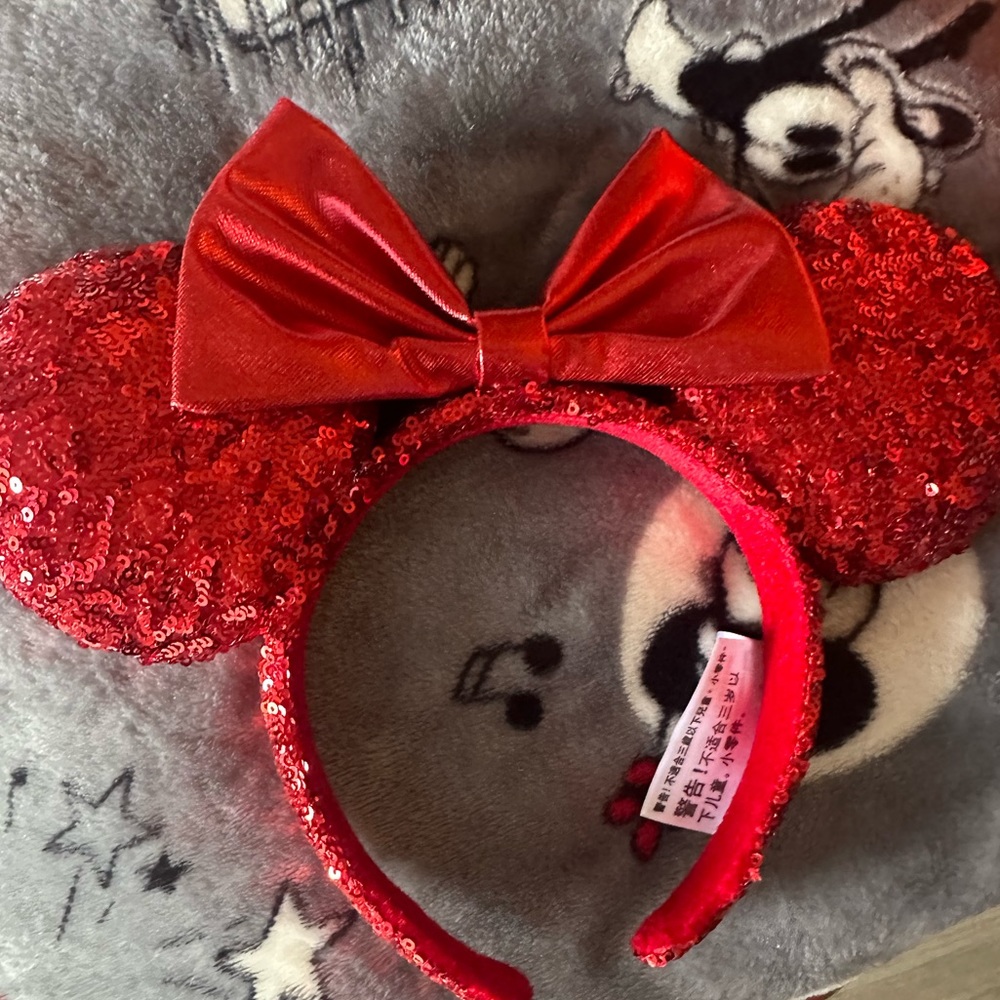 Red Disney ears